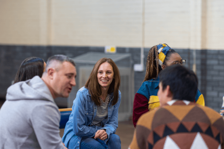 Somos una empresa que trabaja en la consultoría social relacionada con el acceso a ayudas públicas t.